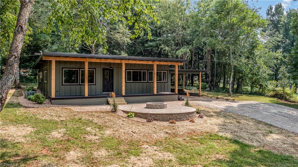 1139 Purlear Road Purlear, NC 28665 - Photo 18 of 18