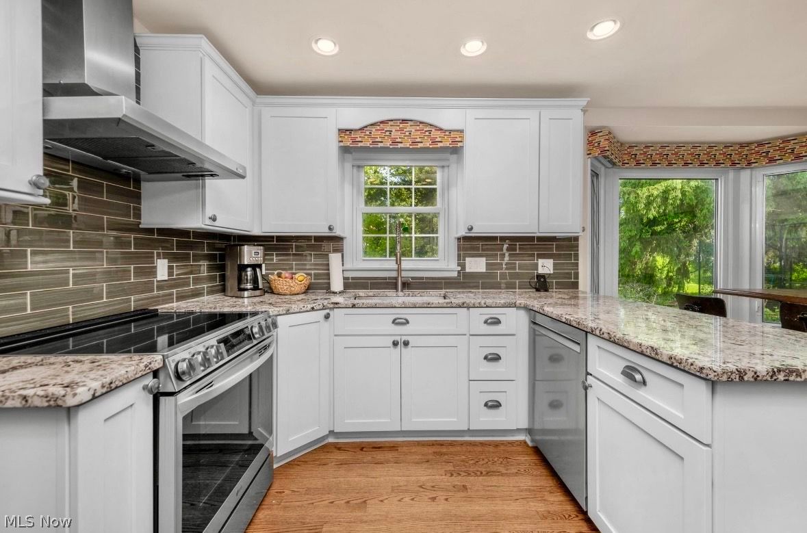 18838 Canyon Road Fairview Park, OH 44126 - Photo 13 of 47