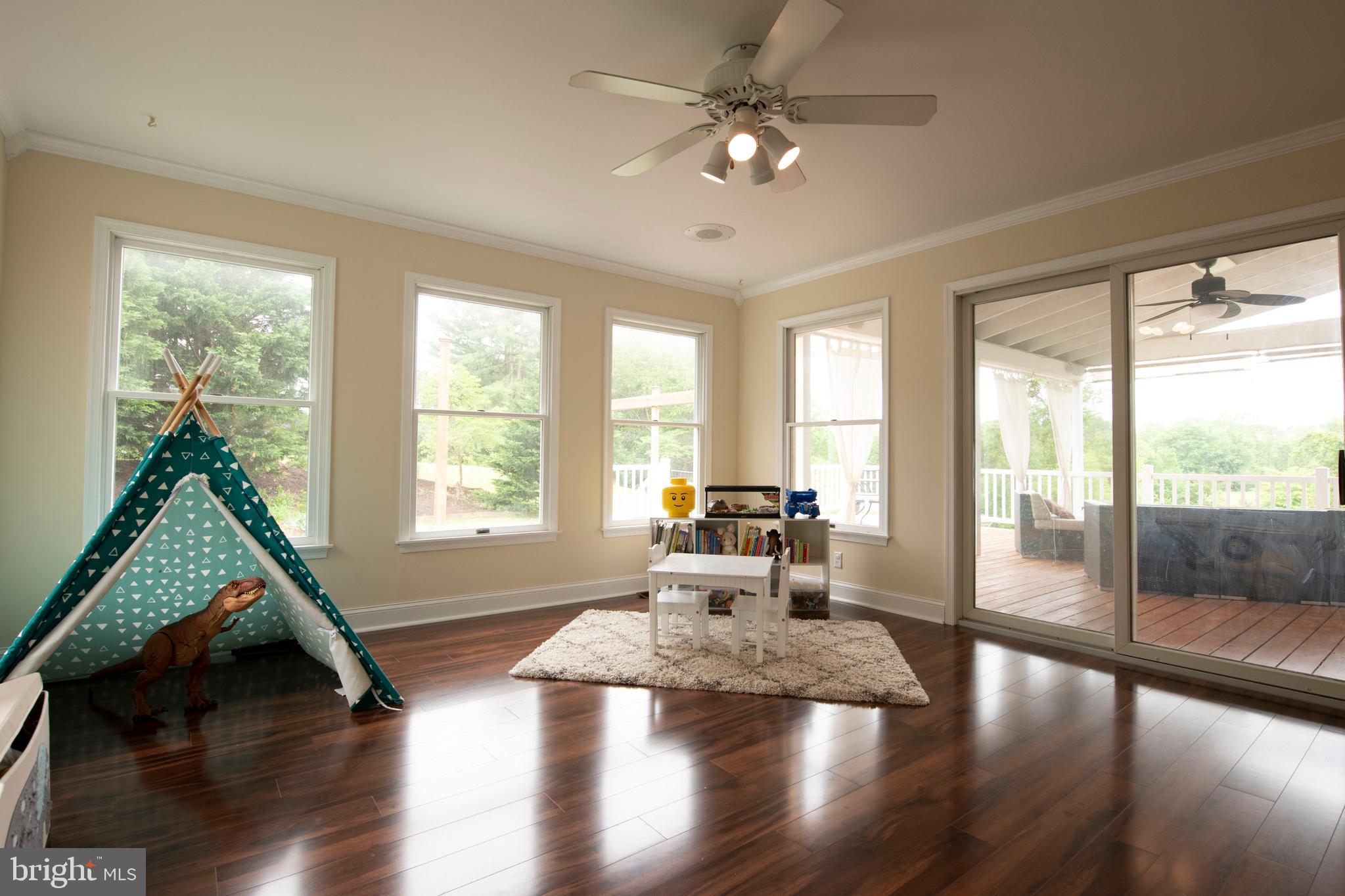 1288 Leeds Road Elkton, MD 21921 - Photo 14 of 32 Sun Room