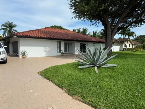 $9,500 | 13461 Southwest 98th Place, Unit 13461, Miami, FL 33176