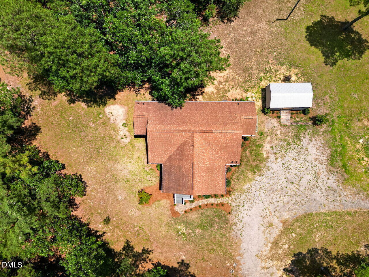 1030 Stubby Oaks Road Aberdeen, NC 28315 - Photo 38 of 43 045-1280x960-photo
