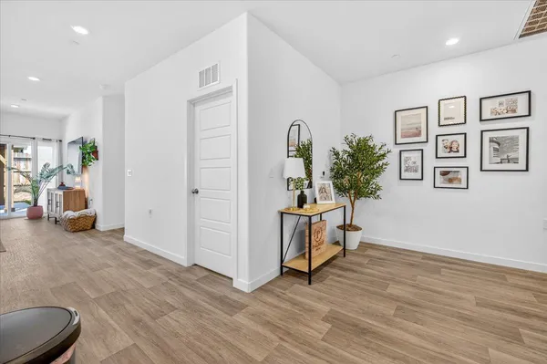 $435,000 | 7118 West Willis Avenue, Fresno, CA 93723