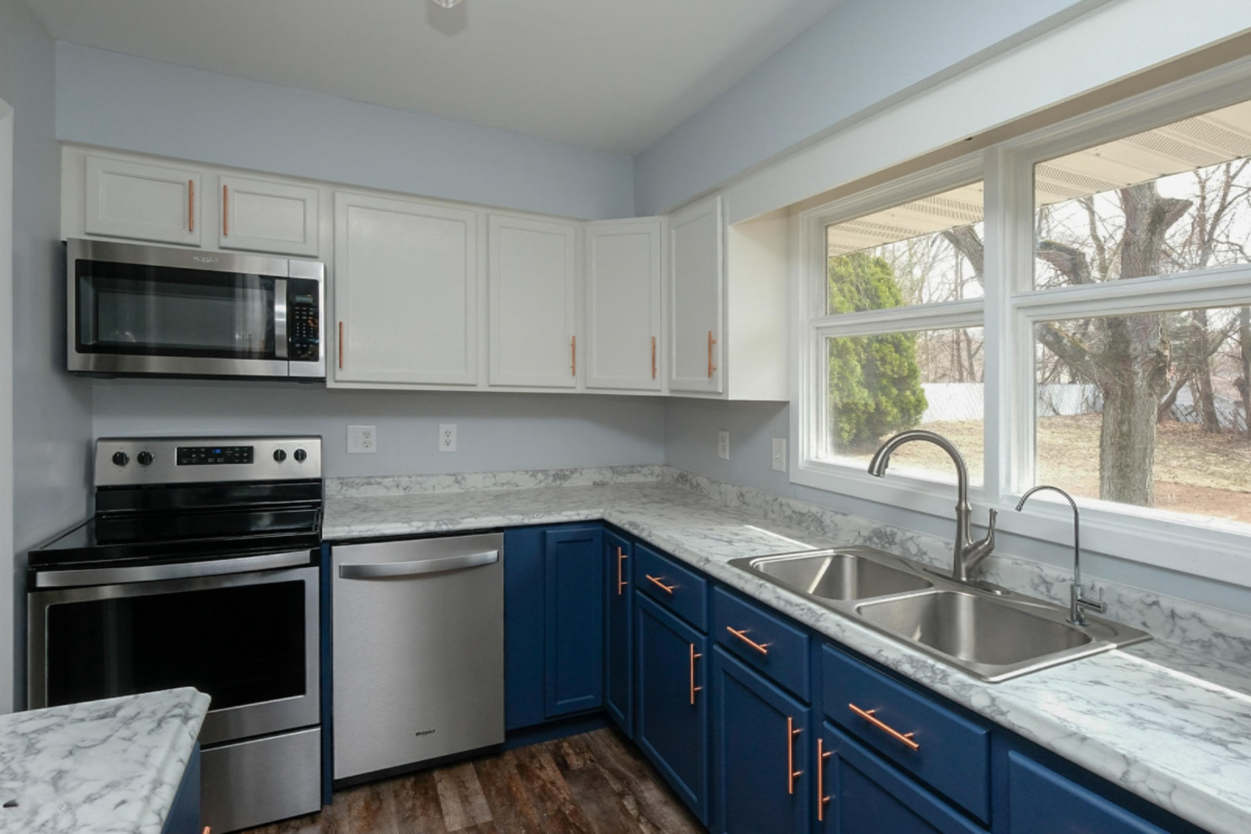 149 Homecrest Road Battle Creek, MI 49037 - Photo 7 of 26 149 Homecrest-6