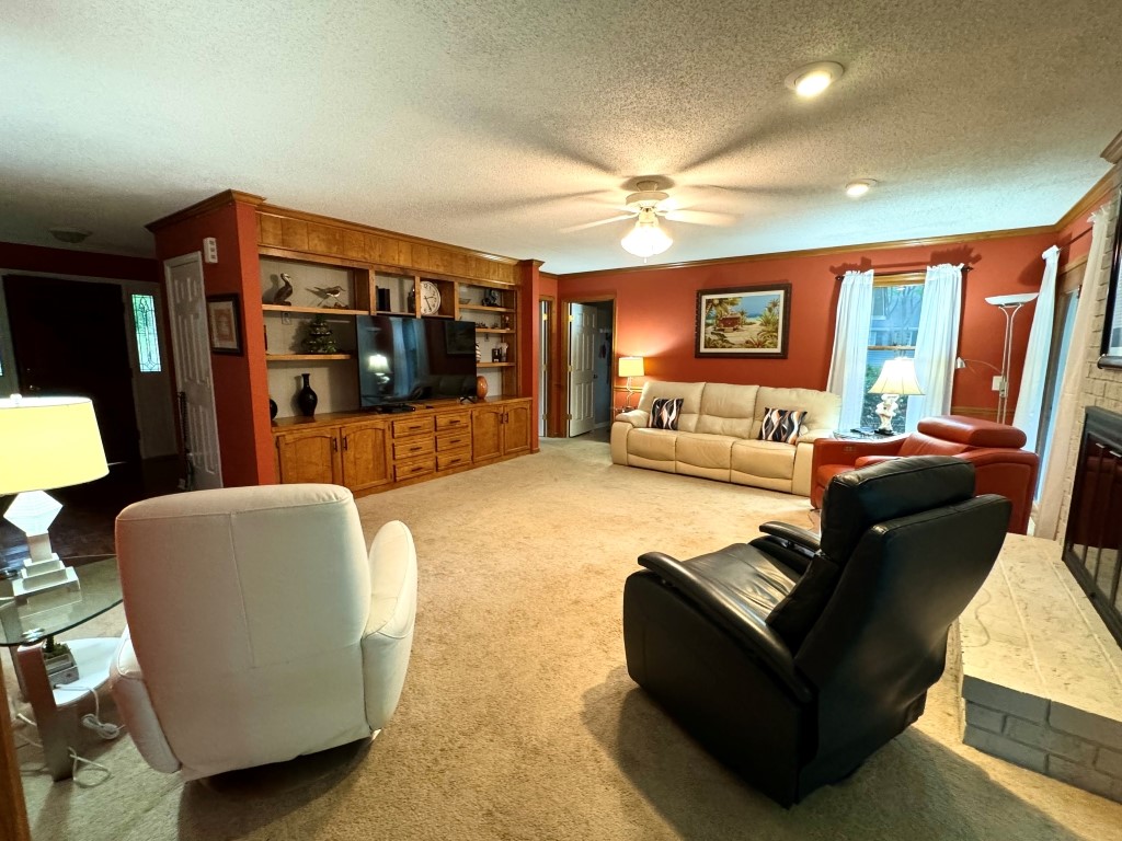 102 Wellington Road Easley, SC 29642 - Photo 8 of 22 Gallery Image 8