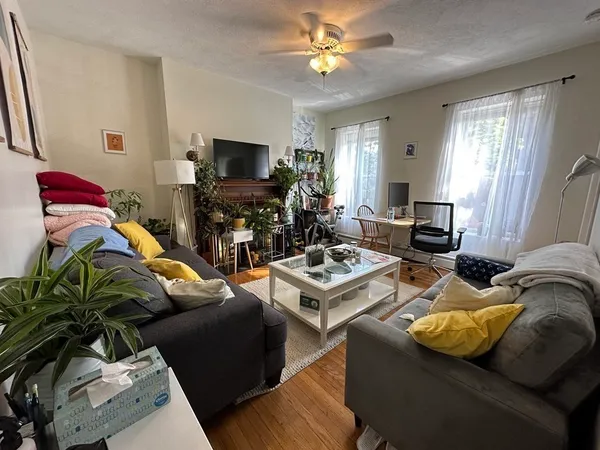 $5,100 | 7 Worcester Street, Unit 2, Boston, MA 02118