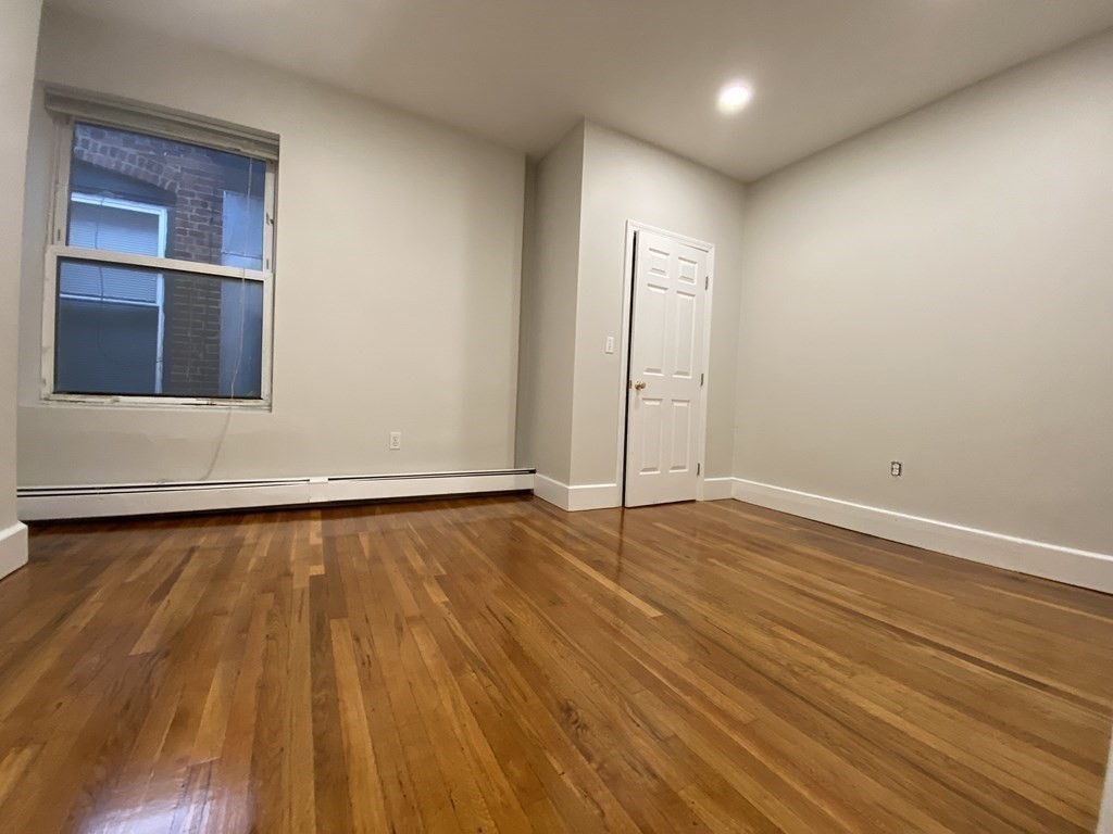 7 Worcester Street, Unit 2 Boston, MA 02118 - Photo 5 of 8