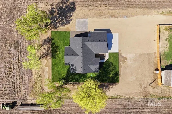 $595,000 | 29343 Dixie Road, Parma, ID 83660