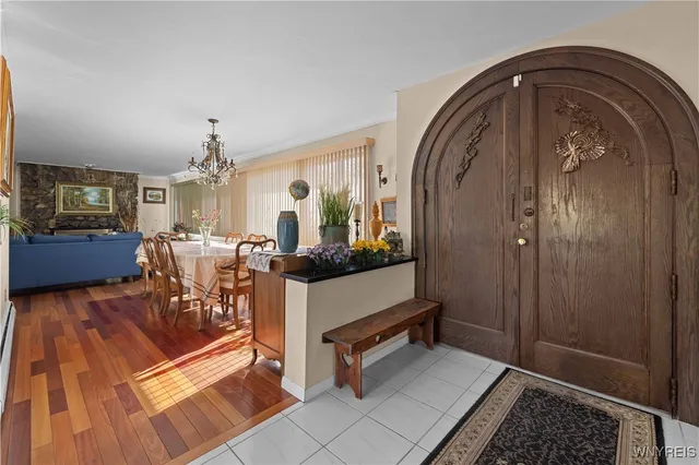 $549,999 | 71 Brookedge Drive, Amherst, NY 14221