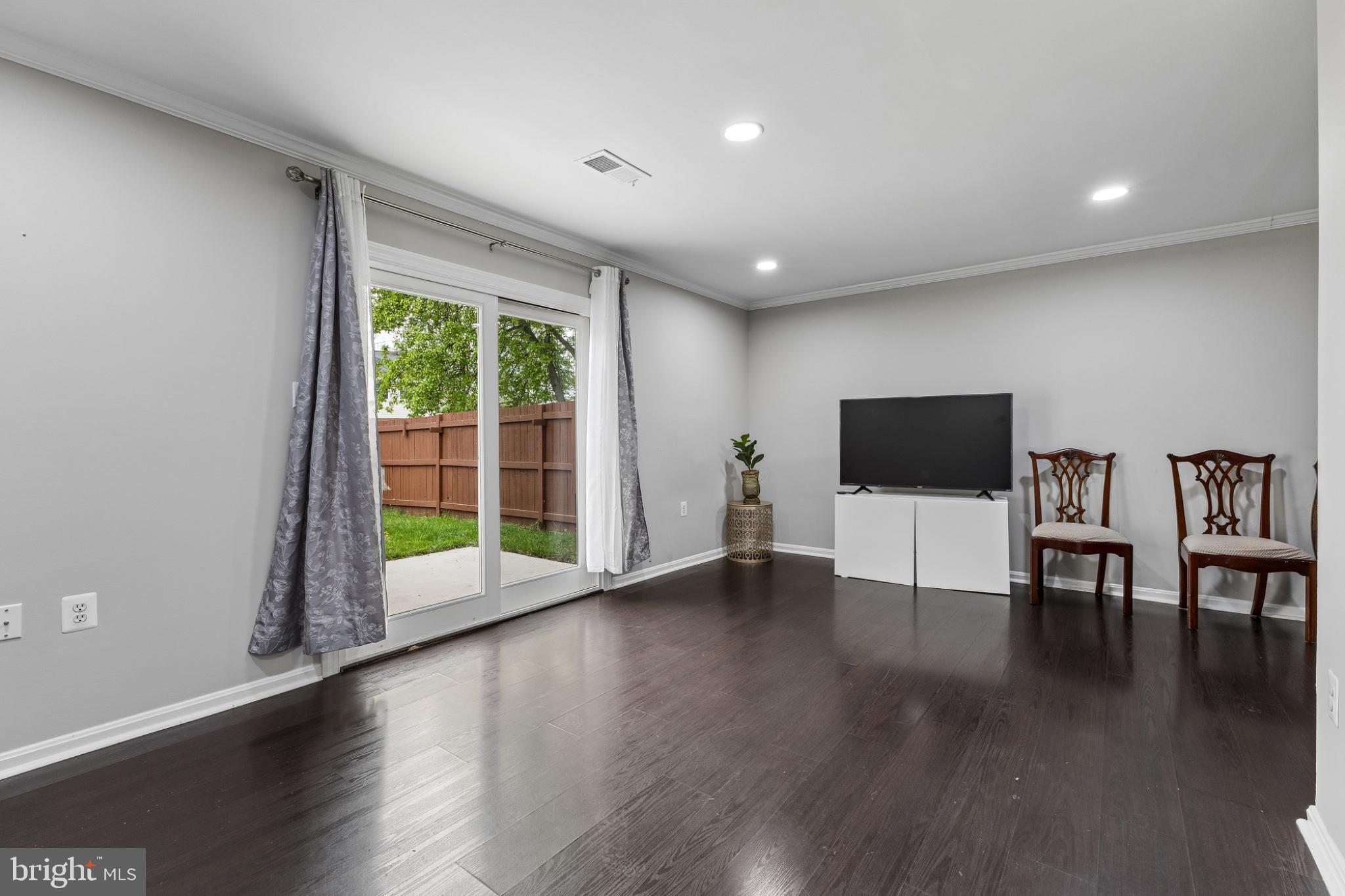 7974 Community Drive Manassas, VA 20109 - Photo 5 of 27 Bright and airy living space awaits.