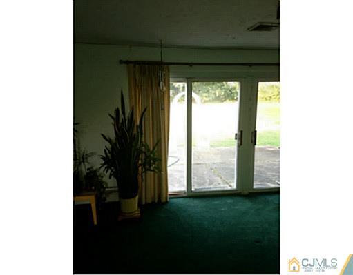 45 Partch Place Edison, NJ 08817 - Photo 12 of 17 Gallery Image 12