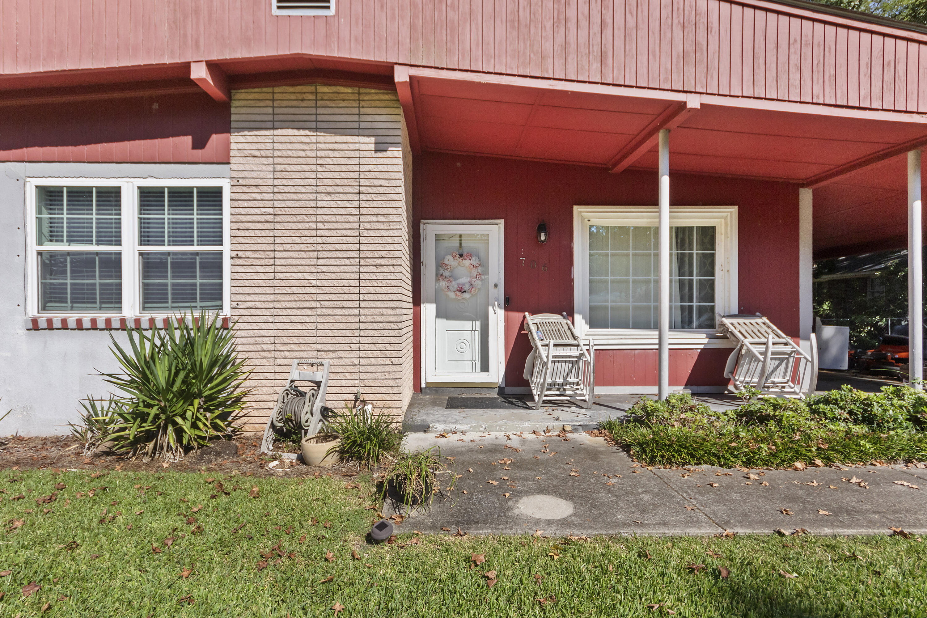 706 Argonne Street Charleston, SC 29407 - Photo 4 of 18 ChsRealEstatePhotography#015