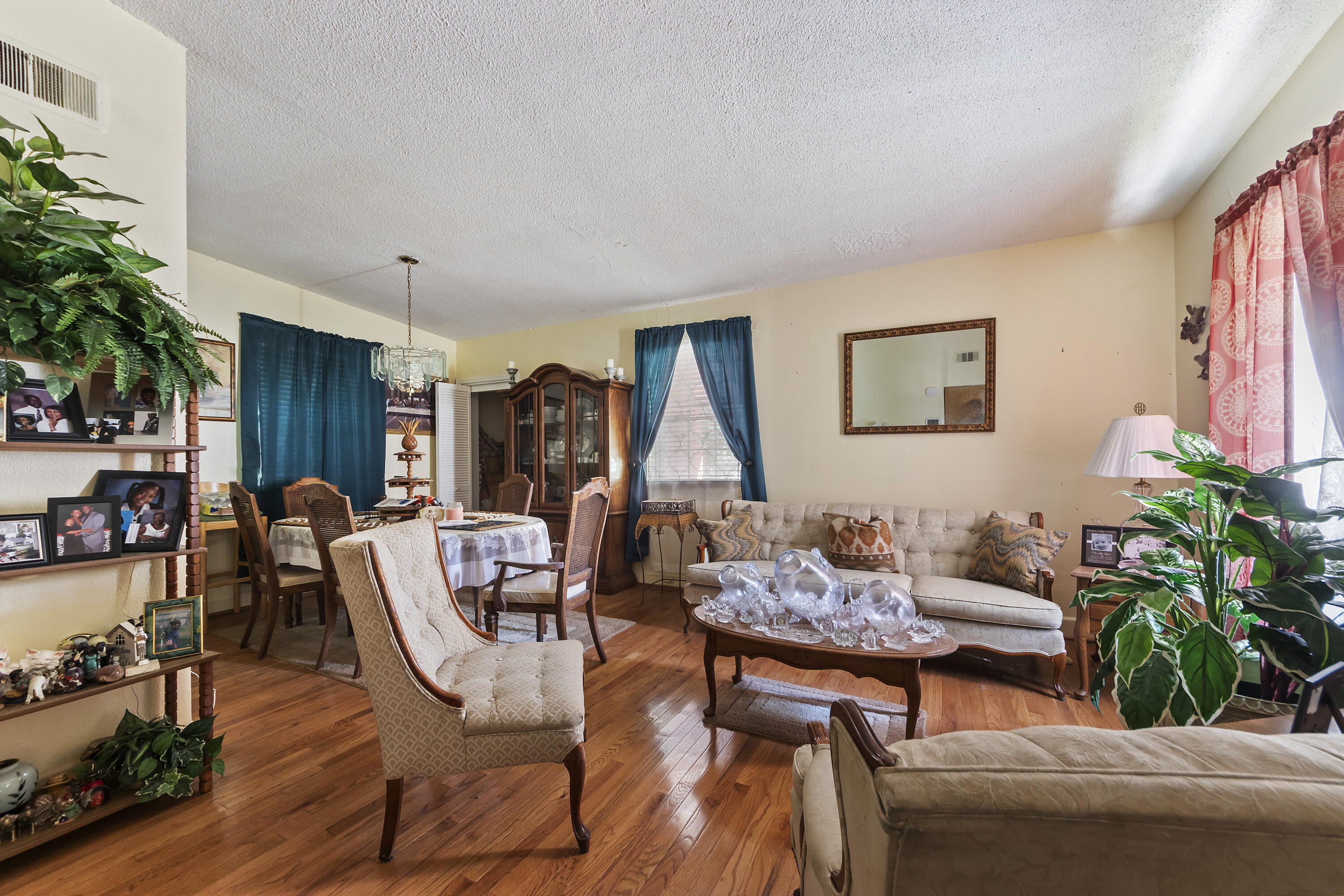 706 Argonne Street Charleston, SC 29407 - Photo 5 of 18 ChsRealEstatePhotography#001