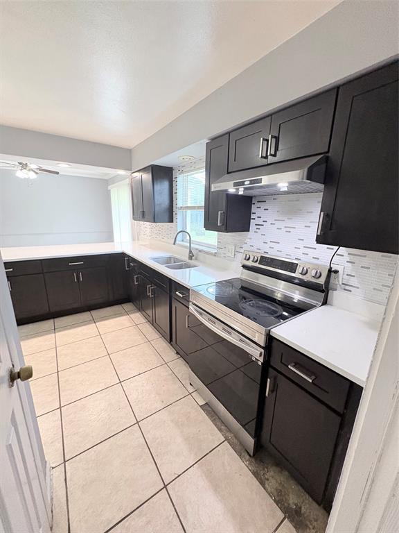 4428 Carousel Road Orlando, FL 32808 - Photo 10 of 22