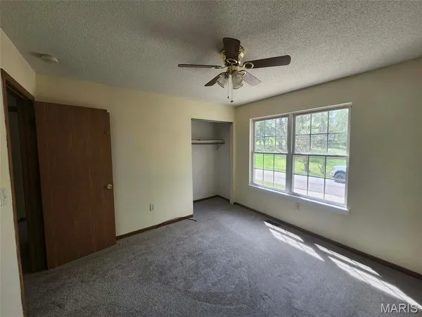 $240,000 | 1204 Riverview Drive, Elsberry, MO 63343