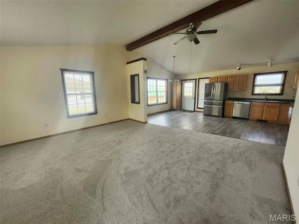 $240,000 | 1204 Riverview Drive, Elsberry, MO 63343