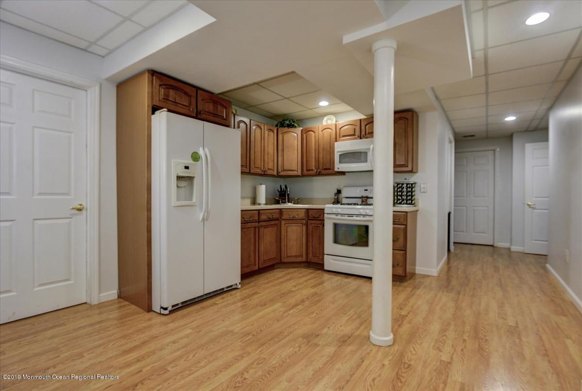 39 Mill Pond Road Jackson, NJ 08527 - Photo 28 of 35 28-Finished Lower