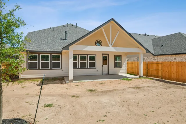 $420,090 | 14222 Hay Mdw Lane, Needville, TX 77461