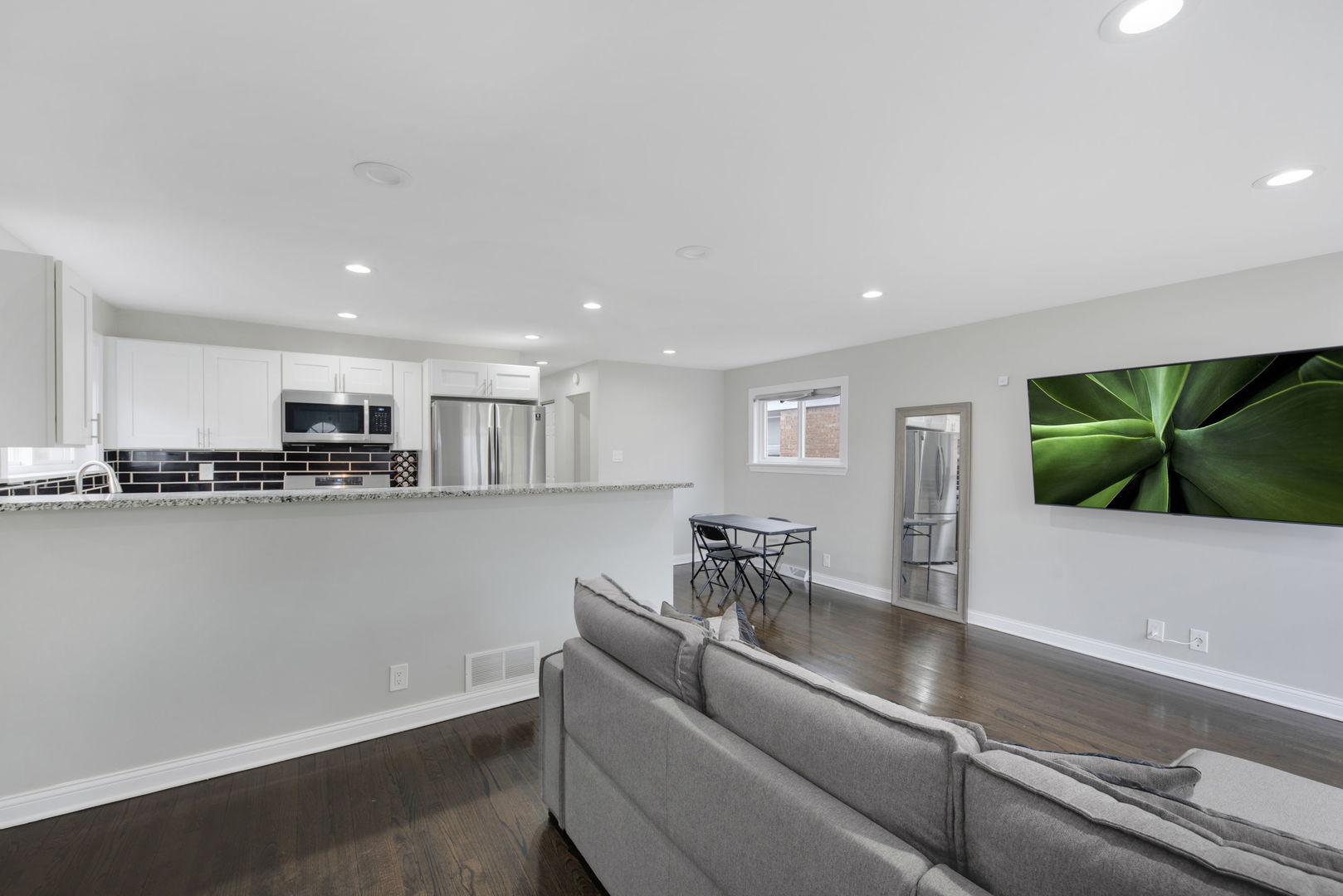 11400 South Racine Avenue Chicago, IL 60643 - Photo 4 of 19 Gallery Image 4