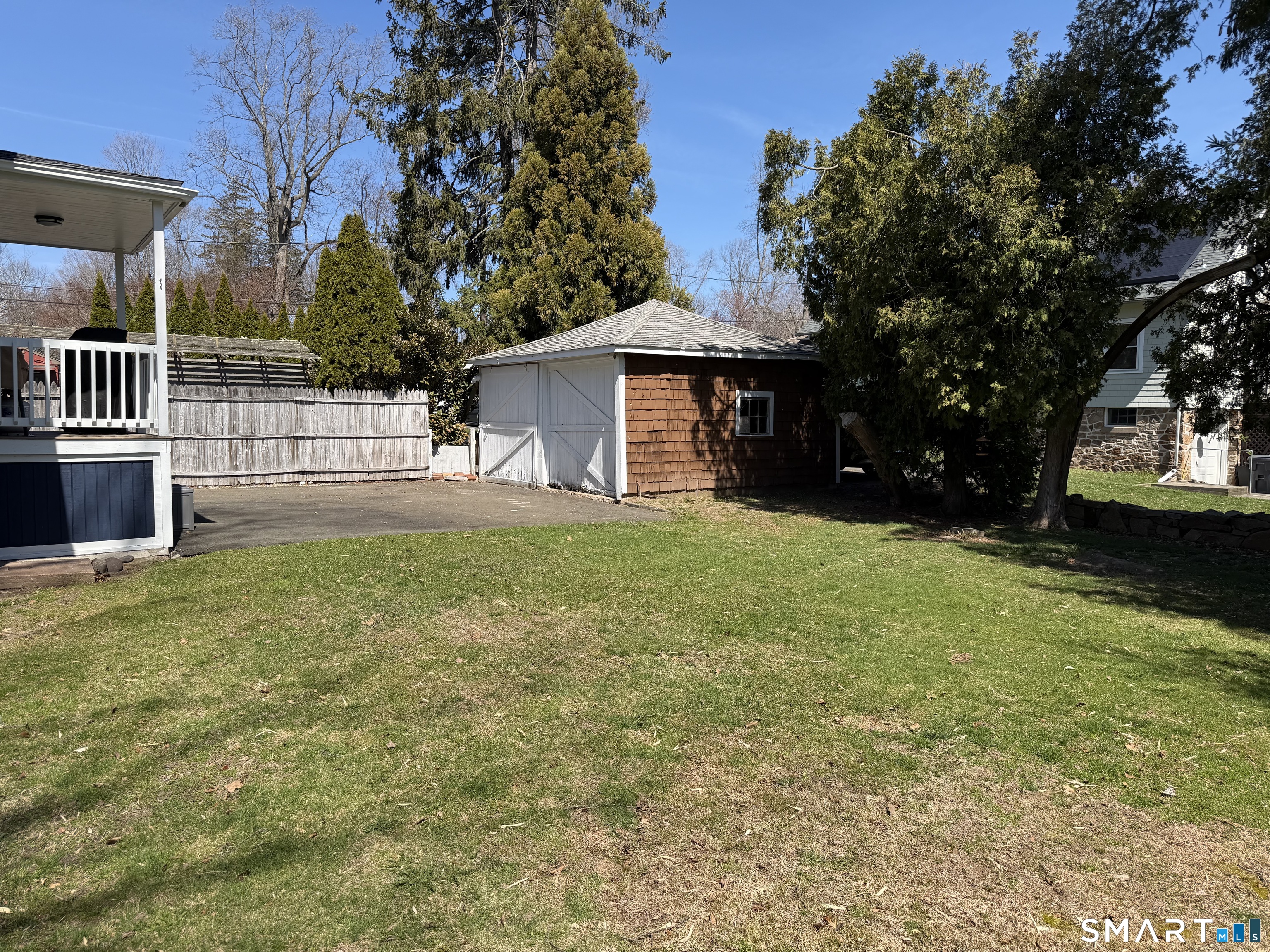 5 Westwood Road Branford, CT 06405 - Photo 15 of 20
