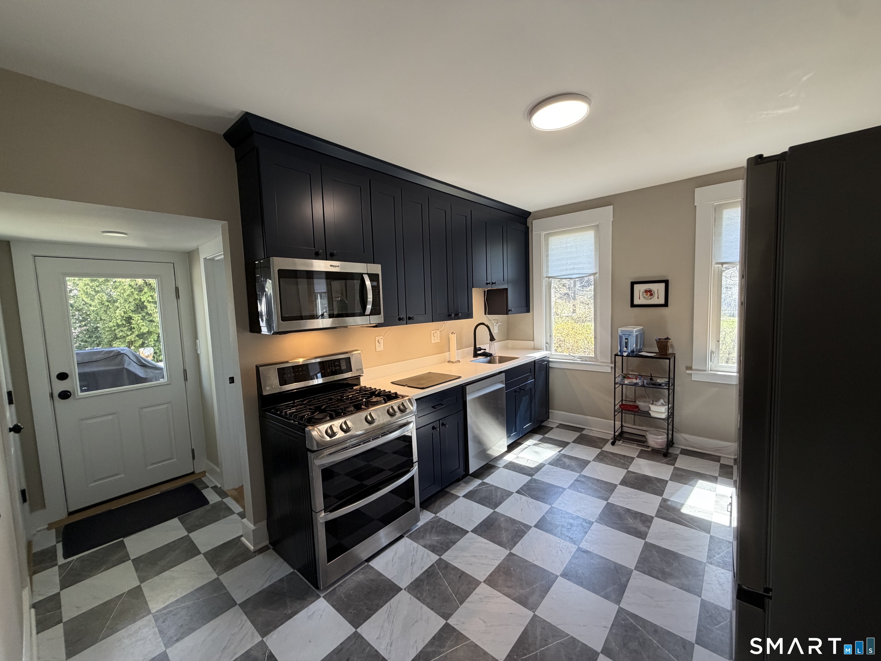 5 Westwood Road Branford, CT 06405 - Photo 9 of 20