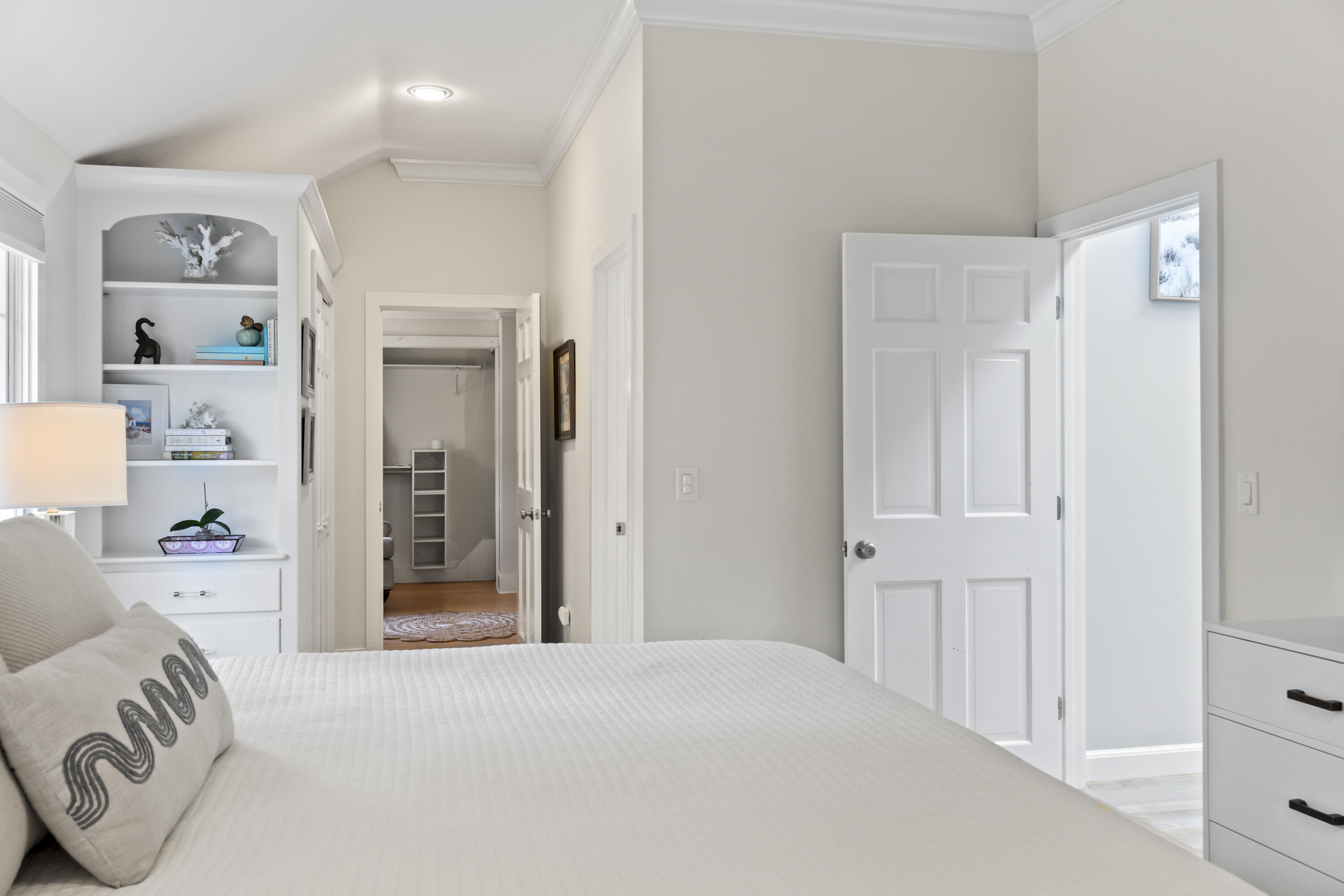 510 Shore Road York, ME 03902 - Photo 28 of 57 Primary Bedroom