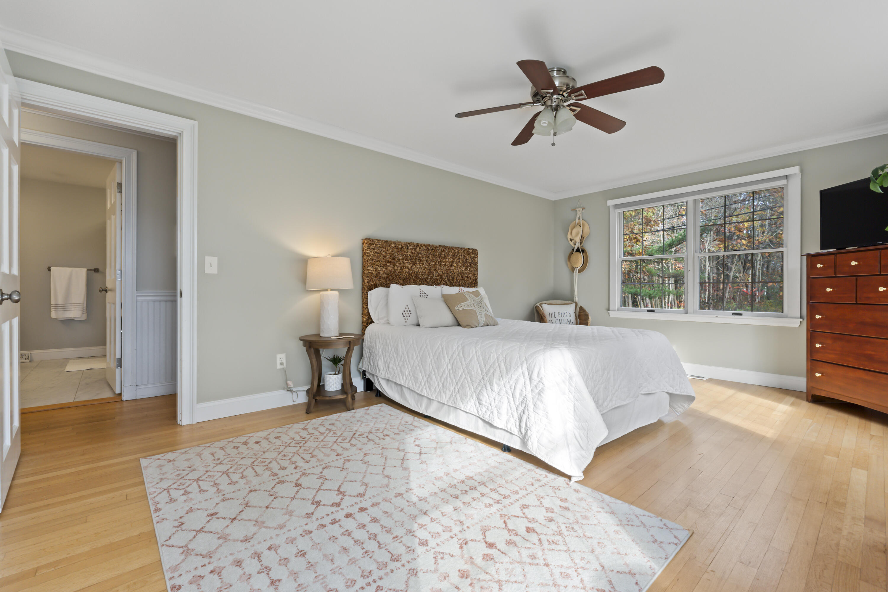 510 Shore Road York, ME 03902 - Photo 32 of 57 Second Bedroom