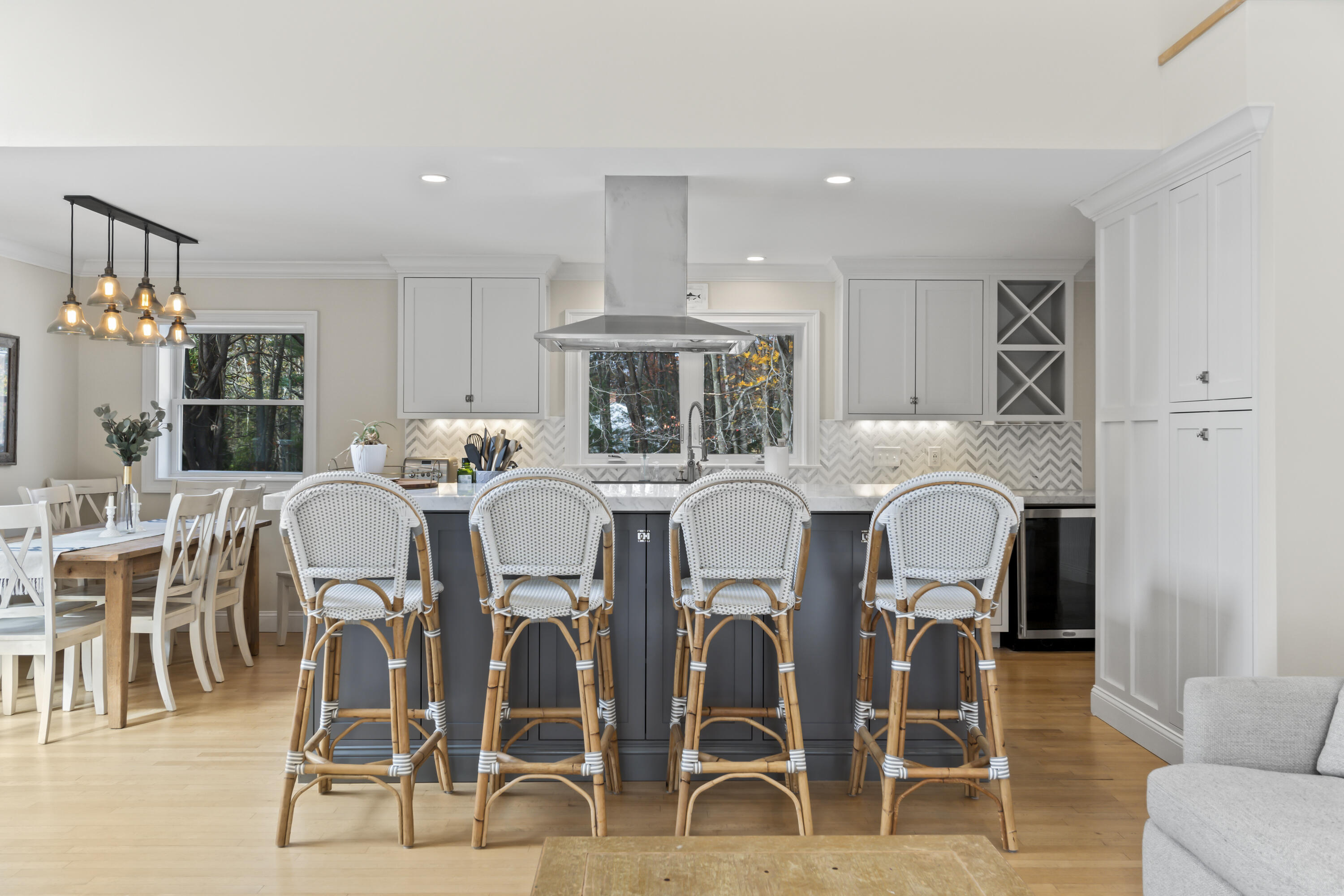 510 Shore Road York, ME 03902 - Photo 10 of 57 Living Room/Kitchen