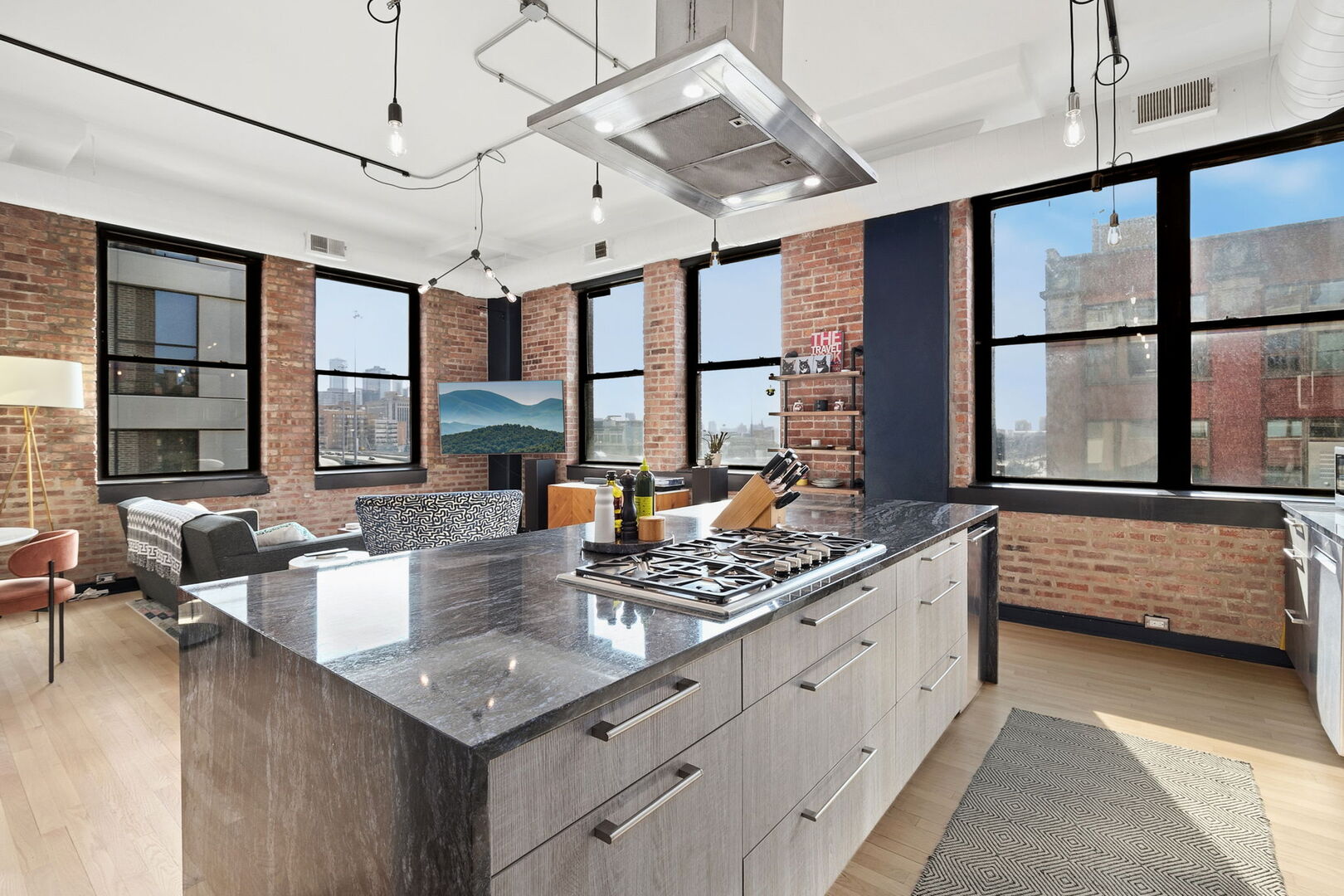 812 West Van Buren Street, Unit 5A Chicago, IL 60607 - Photo 12 of 29