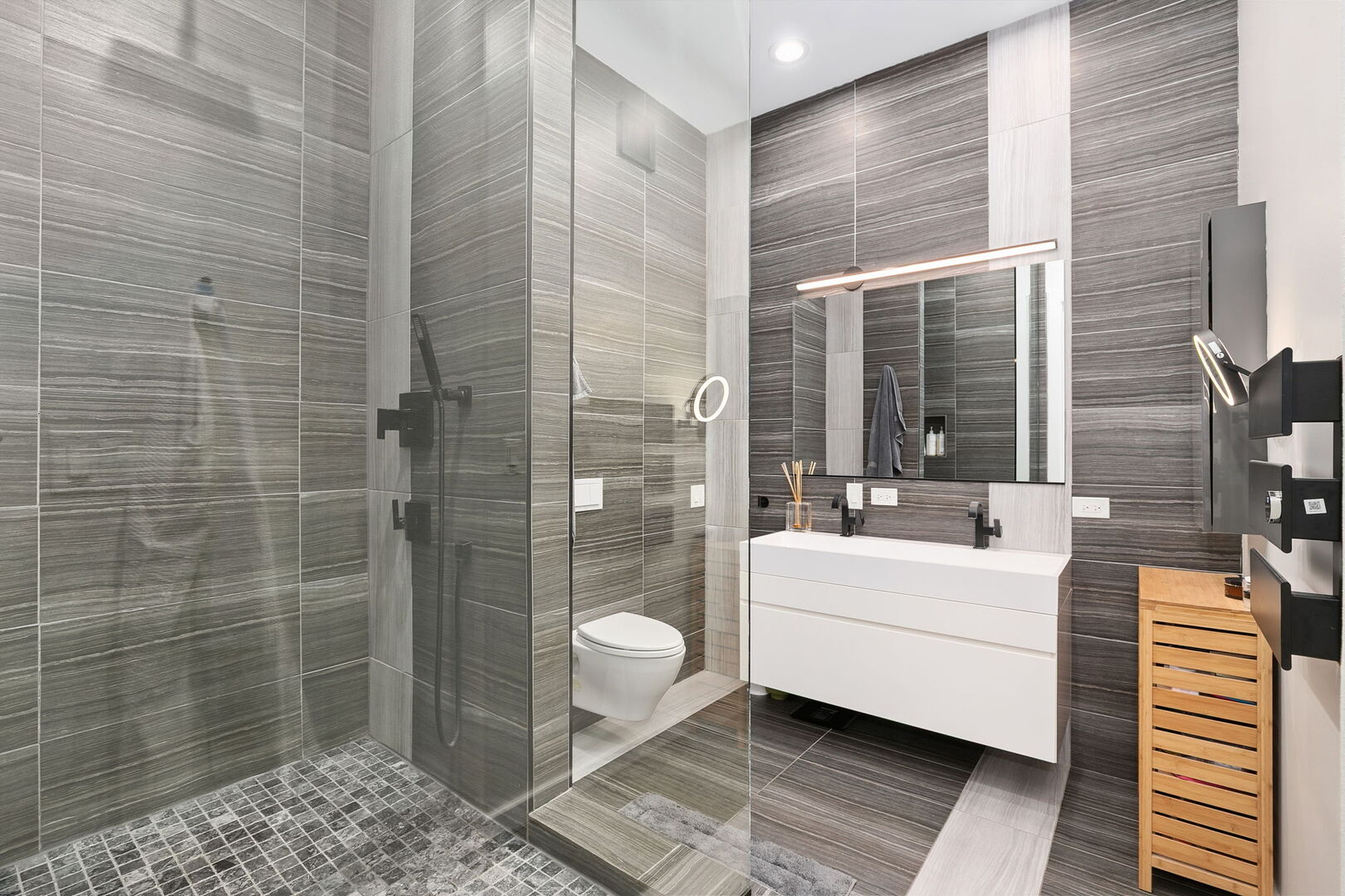 812 West Van Buren Street, Unit 5A Chicago, IL 60607 - Photo 14 of 29