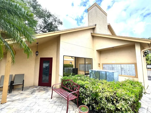 $1,625 | 1550 South Belcher Road, Unit 524, Clearwater, FL 33764