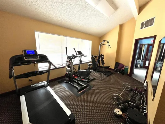 $1,625 | 1550 South Belcher Road, Unit 524, Clearwater, FL 33764