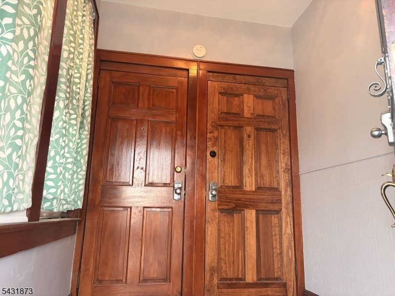 32 Hamilton Avenue, Unit 2 Fairview, NJ 07022 - Photo 3 of 30