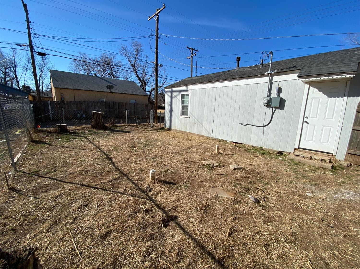 1925 27th Street, Unit REAR Lubbock, TX 79411 - Photo 4 of 6 Photo 4