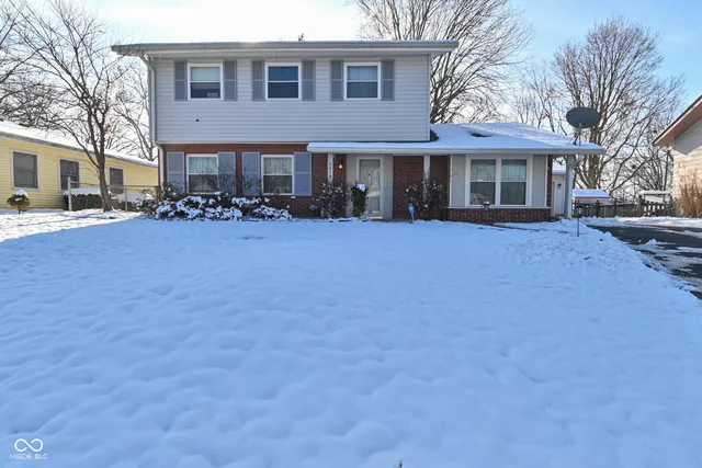 $299,900 | 2517 Lawrence Avenue, Indianapolis, IN 46227