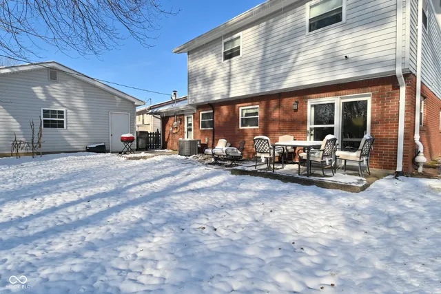 $299,900 | 2517 Lawrence Avenue, Indianapolis, IN 46227