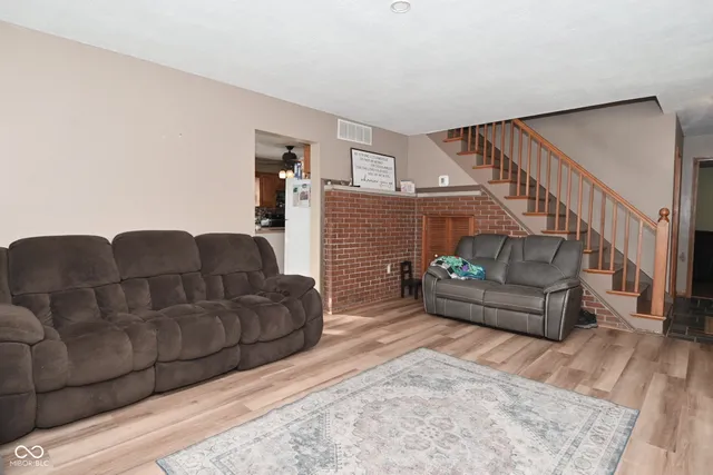 $299,900 | 2517 Lawrence Avenue, Indianapolis, IN 46227