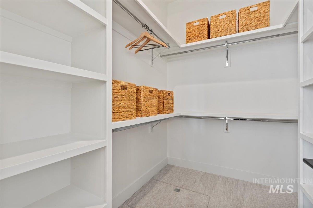 677 North Morning Glory Way Eagle, ID 83616 - Photo 23 of 29 View of spacious closet