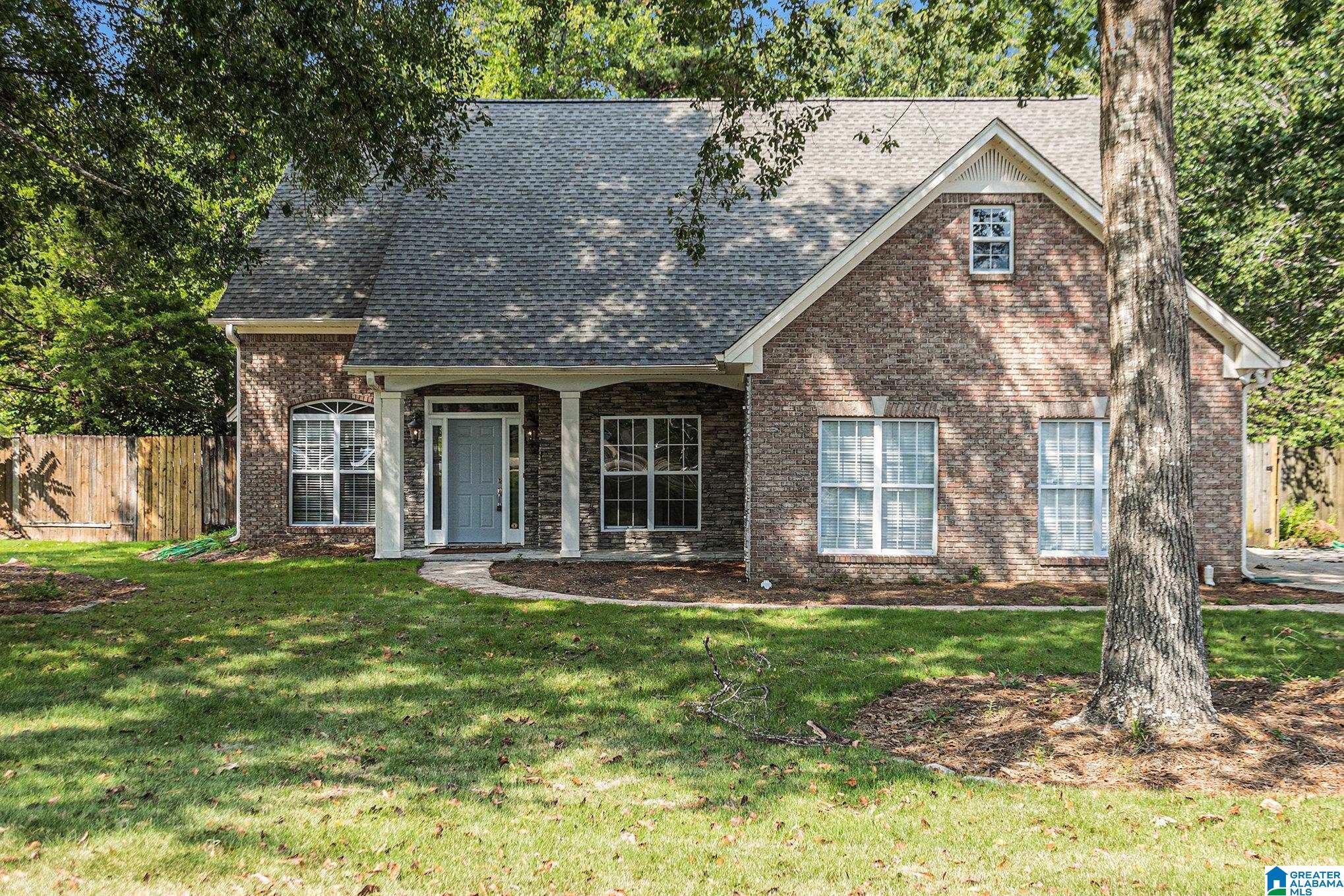 304 Wynlake Circle Alabaster, AL 35007 - Photo 1 of 25