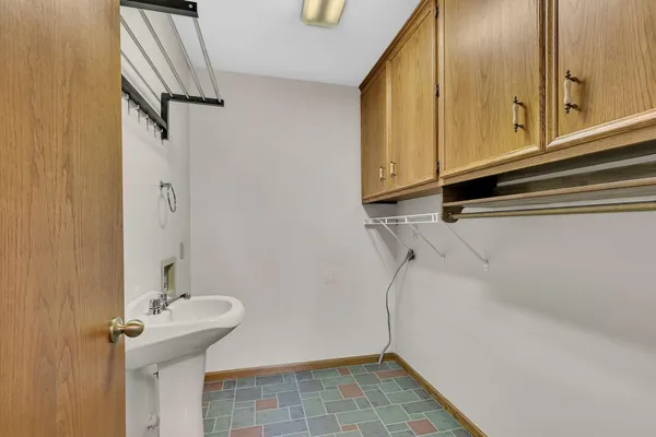 $414,900 | 302 North Hickory Street, Royalton, MN 56373