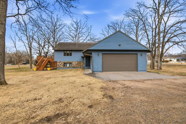 $414,900 | 302 North Hickory Street, Royalton, MN 56373