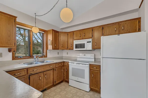 $414,900 | 302 North Hickory Street, Royalton, MN 56373