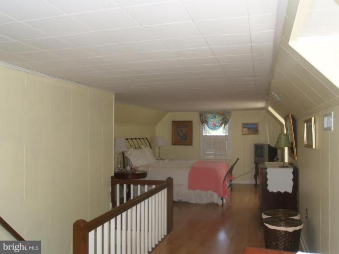 26 Cedar Knoll Road Cockeysville, MD 21030 - Photo 5 of 15 Master Bedroom