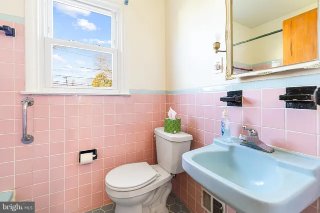 $459,900 | 205 Willard Road, Hatboro, PA 19040