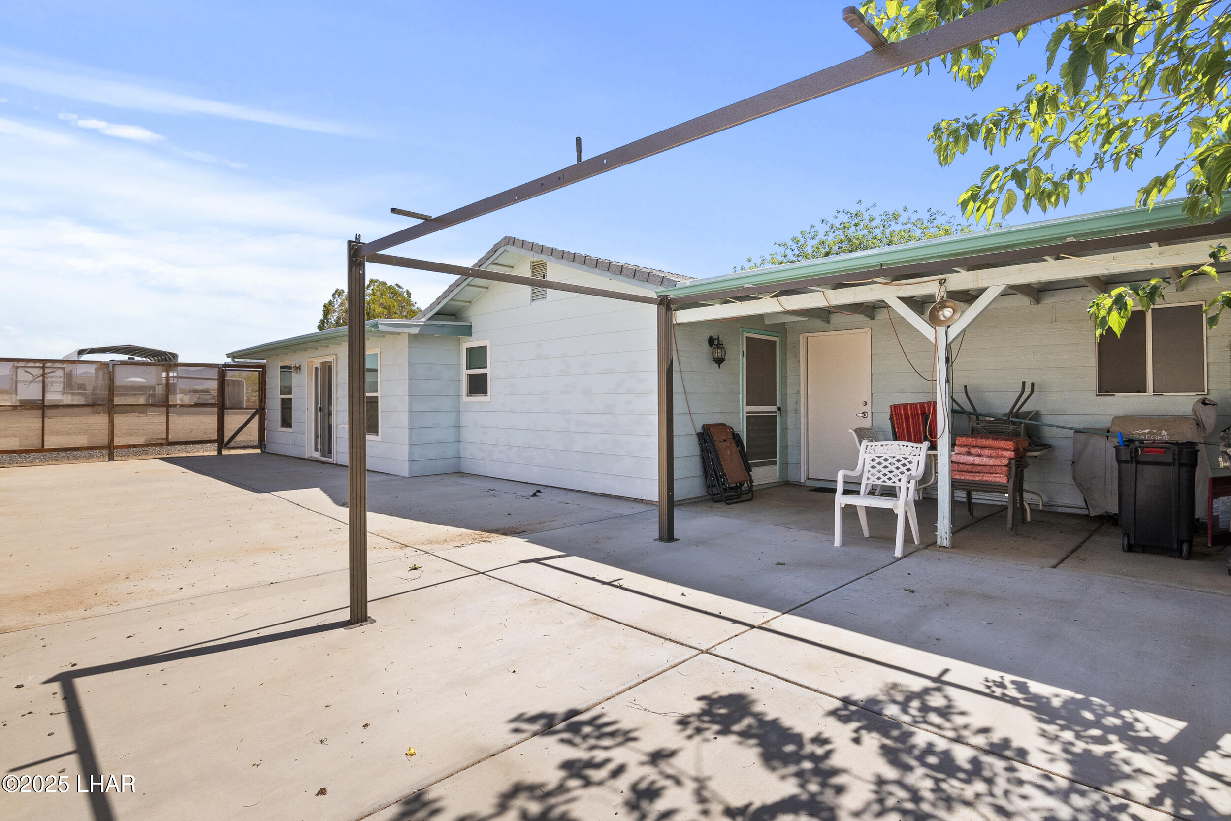 3565 Adobe Road Golden Valley, AZ 86413 - Photo 24 of 33 25_dsc08580