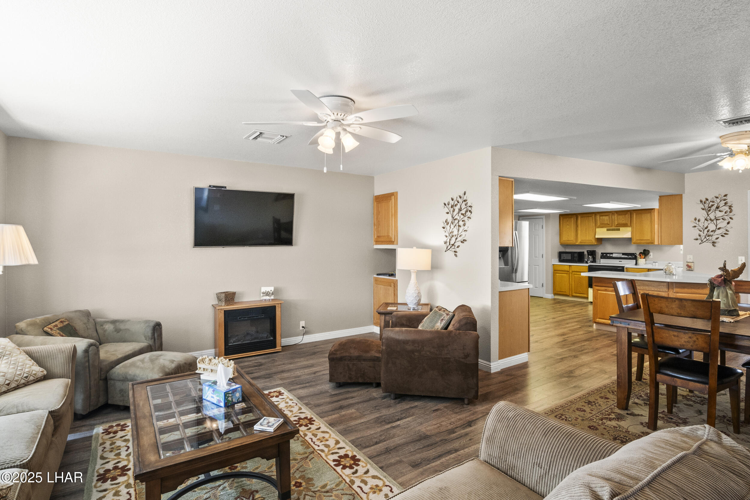 3565 Adobe Road Golden Valley, AZ 86413 - Photo 5 of 33 5_dsc08515