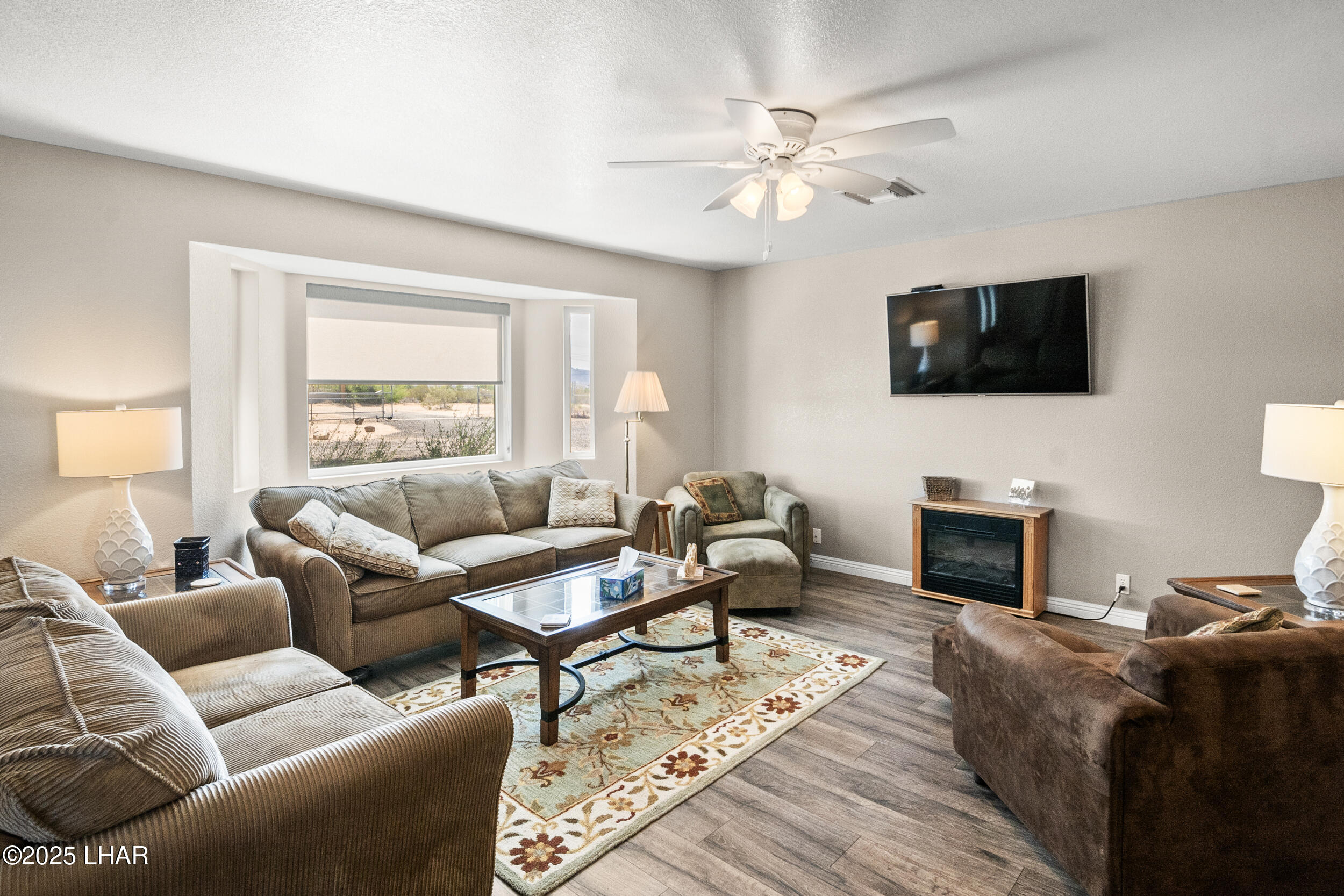 3565 Adobe Road Golden Valley, AZ 86413 - Photo 6 of 33 6_dsc08518