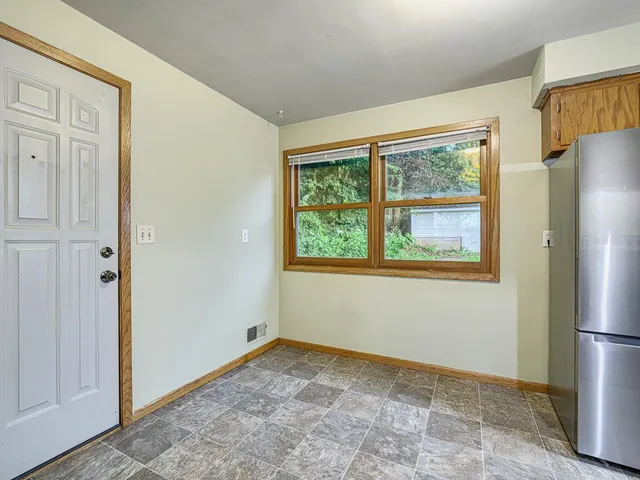 $365,000 | 456 10th Avenue South, South St. Paul, MN 55075