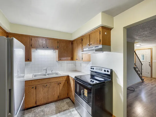 $365,000 | 456 10th Avenue South, South St. Paul, MN 55075