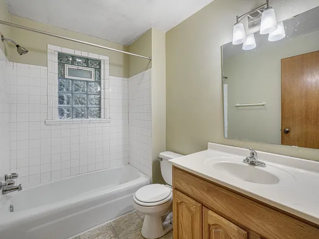 $365,000 | 456 10th Avenue South, South St. Paul, MN 55075