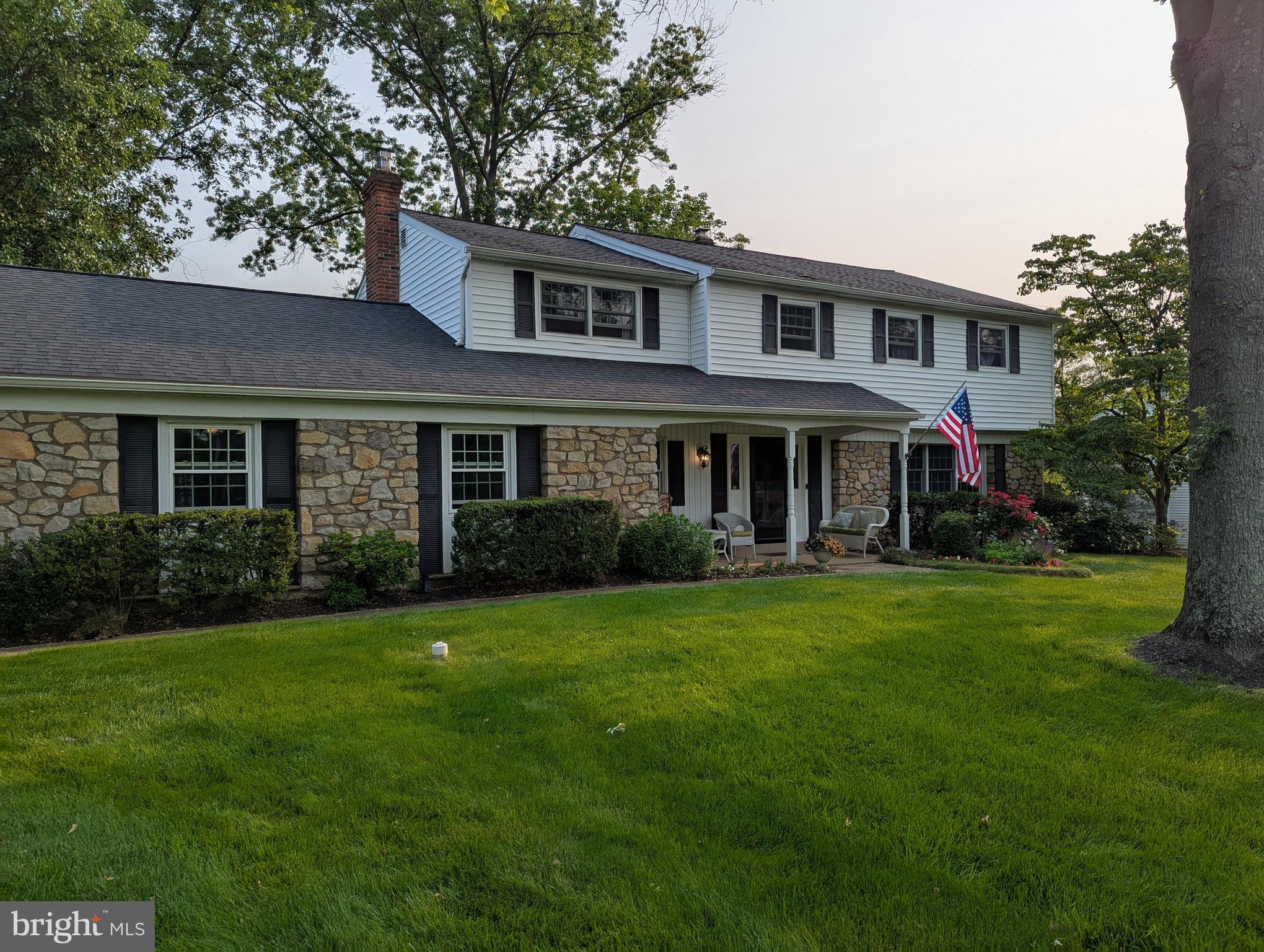 922 Edgewood Road Yardley, PA 19067 - Photo 5 of 70 Gallery Image 5